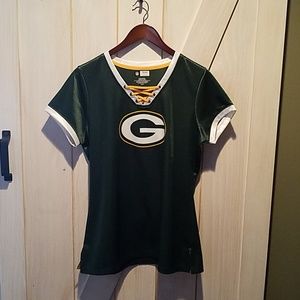 NFL team apparel Greenbay Packers fan shirt